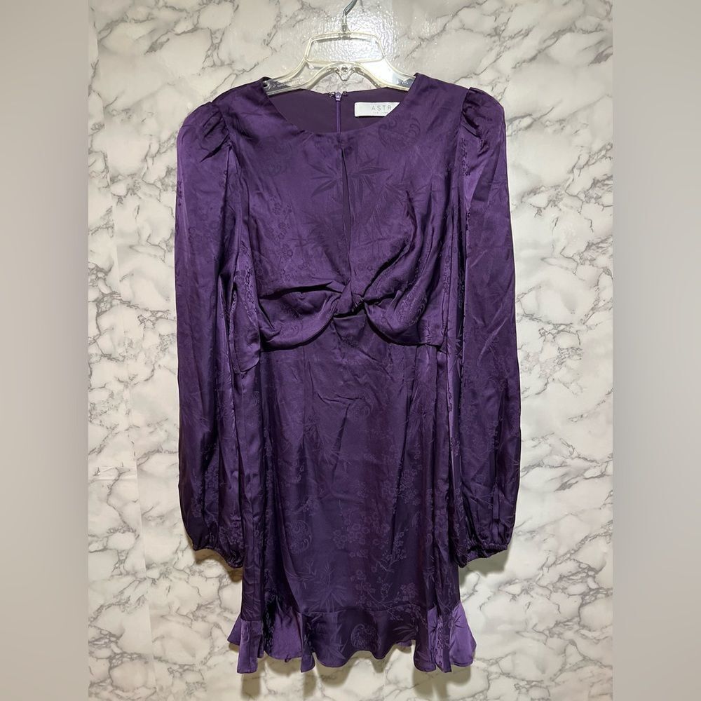 ASTR The Label Purple Balloon Sleeves Dress